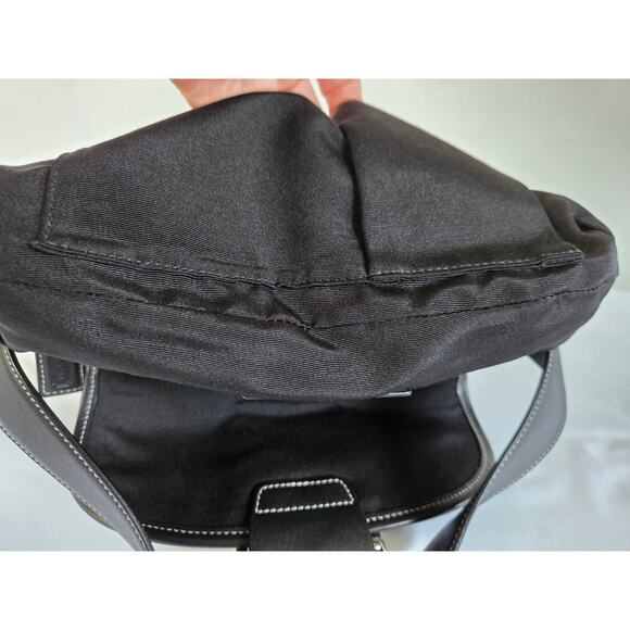 Vintage Coach Soho 6818 Leather and Signature Canvas Print Bag/Purse - Picture 14 of 16